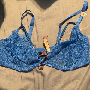 Victoria's Secret Blue Unlined Lace Bra
